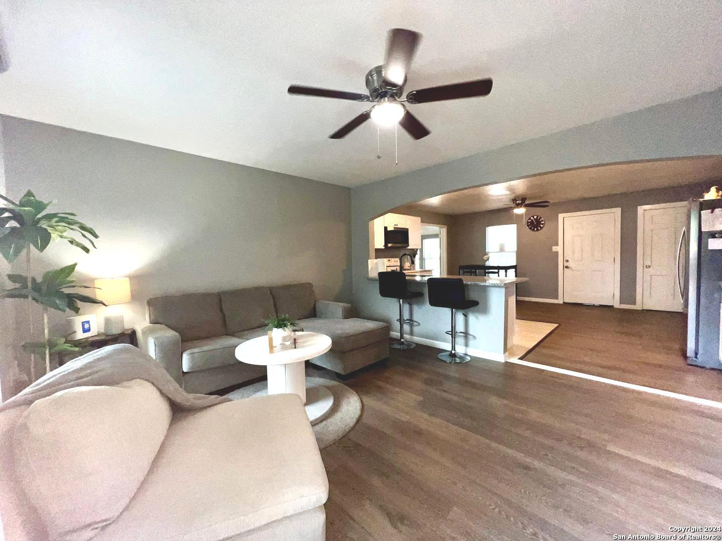 3950 S Walters San Antonio TX 78223