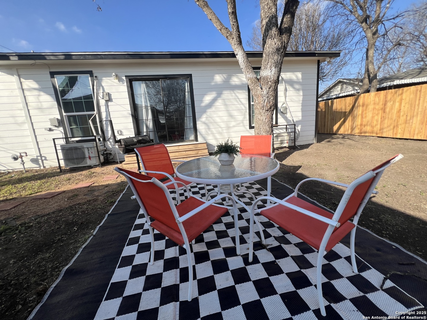 3950 S Walters San Antonio TX 78223