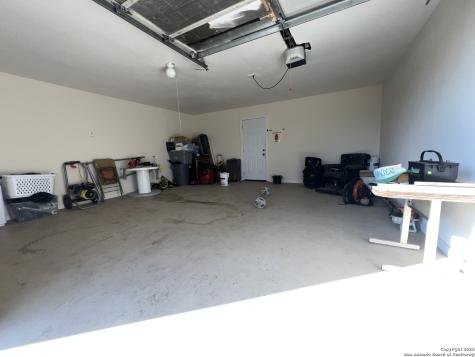 3950 S Walters San Antonio TX 78223