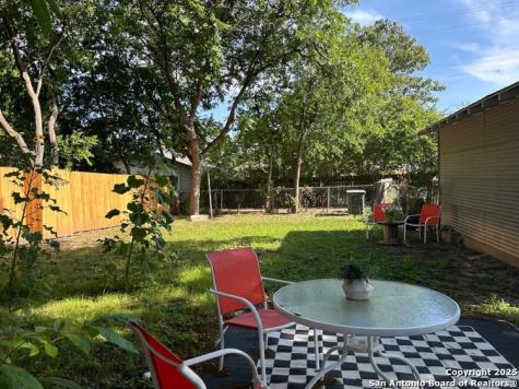3950 S Walters San Antonio TX 78223