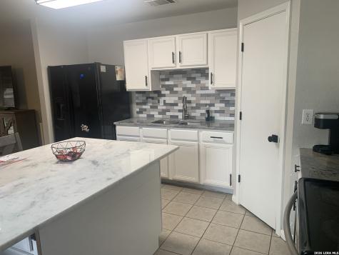 4719 Crystal Farm San Antonio TX 78244