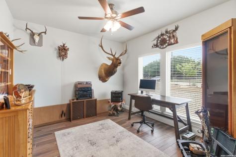 326 Park Road Bandera TX 78003