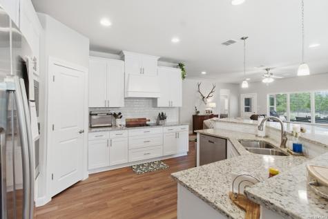 326 Park Road Bandera TX 78003