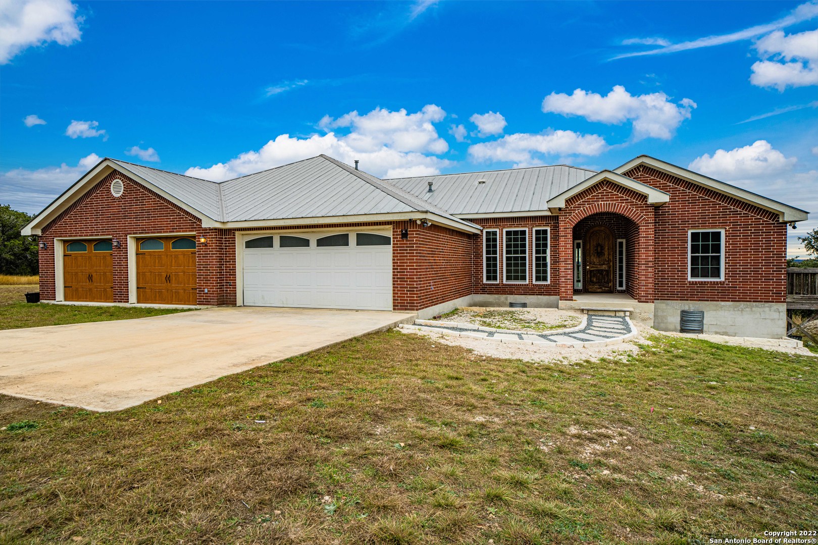 320 Vine Street Kerrville TX 78028