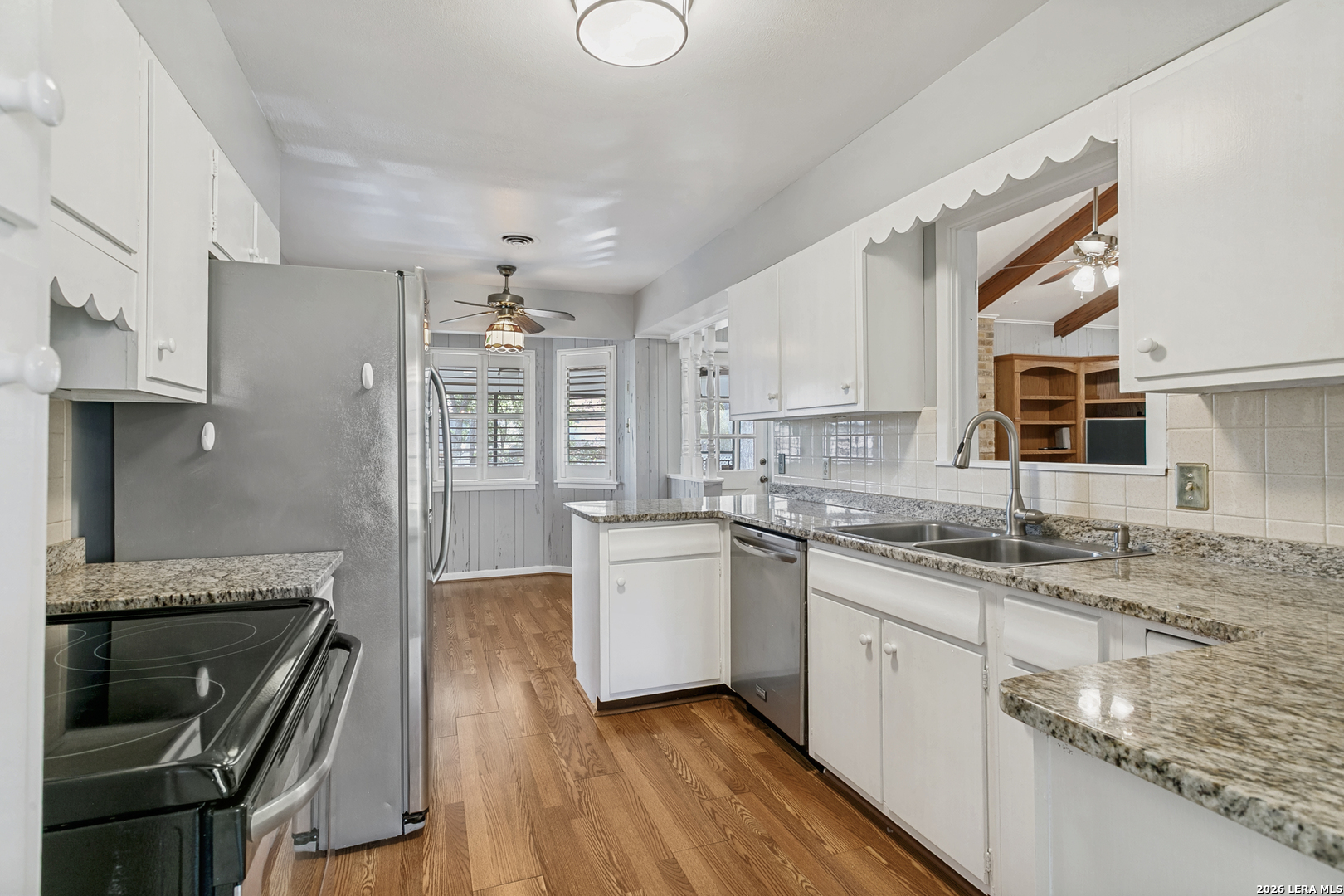 7506 Robin Rest San Antonio TX 78209