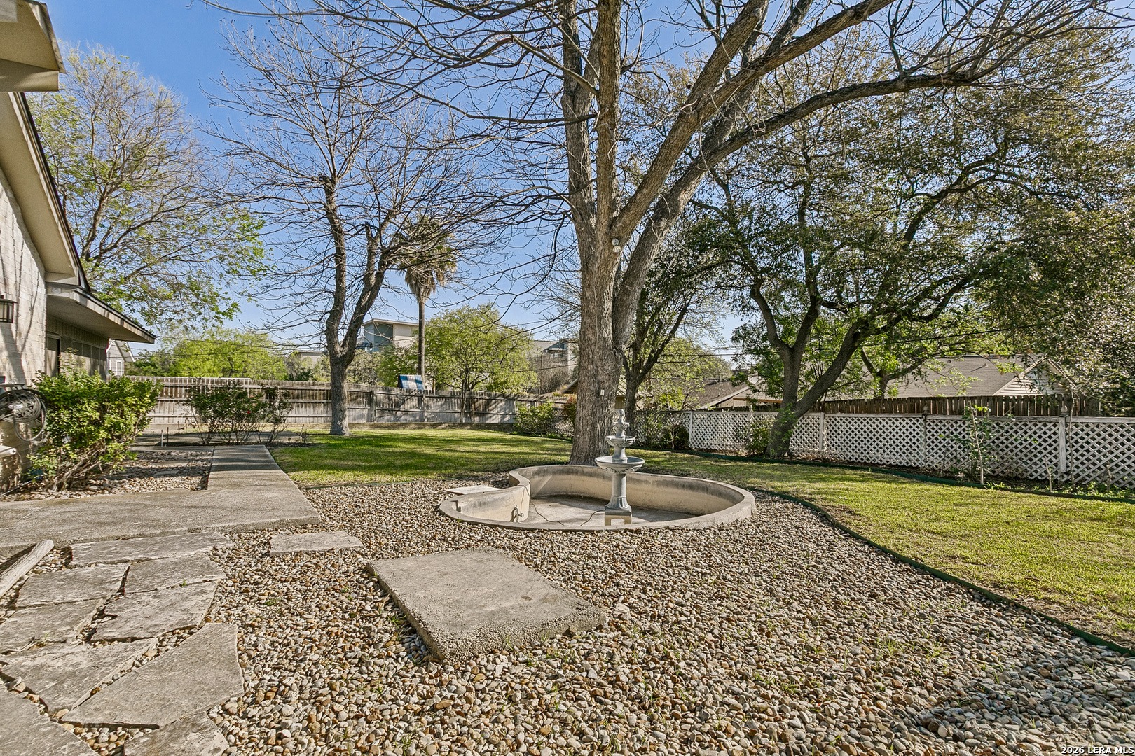 7506 Robin Rest San Antonio TX 78209