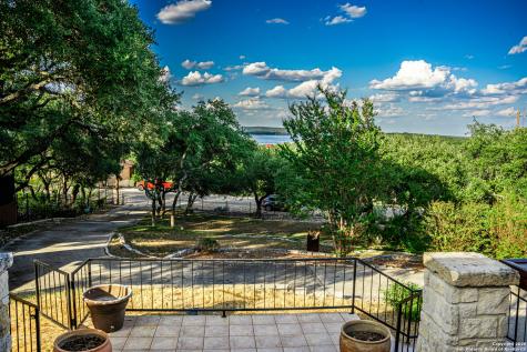 102 Sage Canyon Lake TX 78133