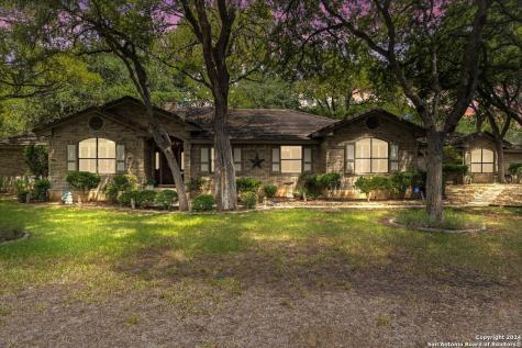 21250 Forest Waters Circle Garden Ridge TX 78266
