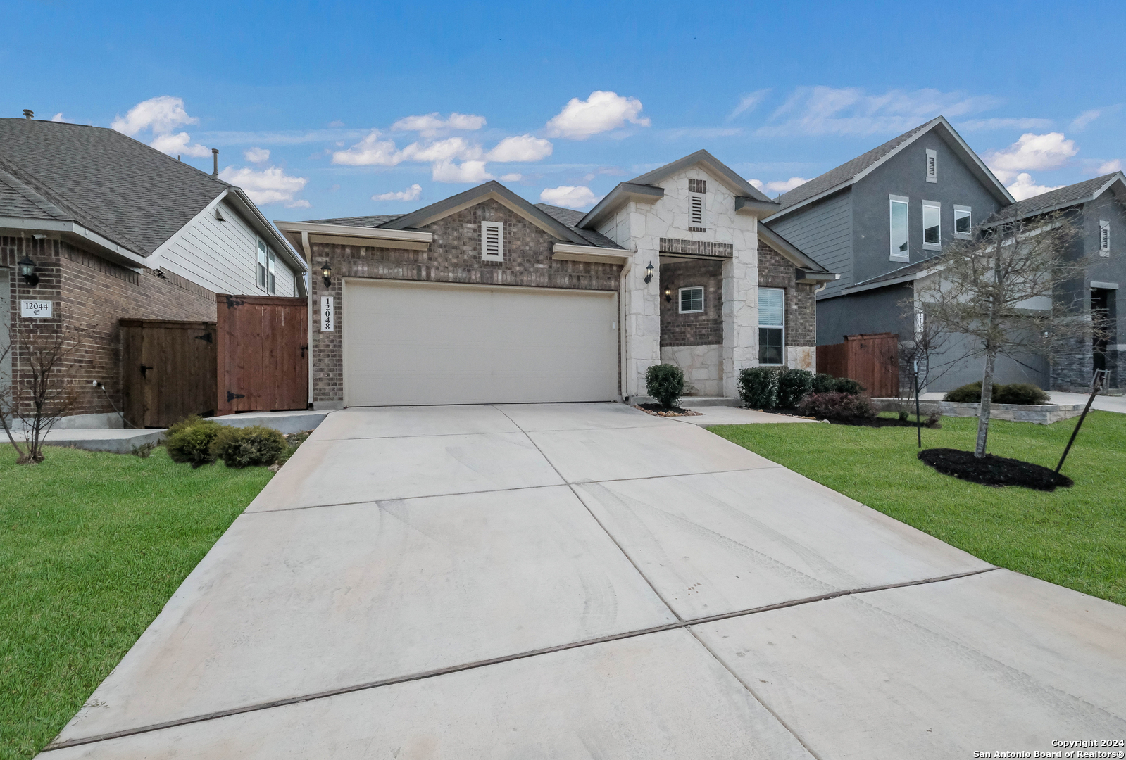 12048 Casparis San Antonio TX 78254