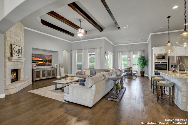 1229 Magnum New Braunfels TX 78132