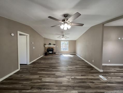 144 Waverly Street Canyon Lake TX 78133
