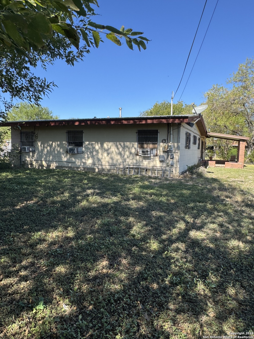 5247 Village Glen San Antonio TX 78218