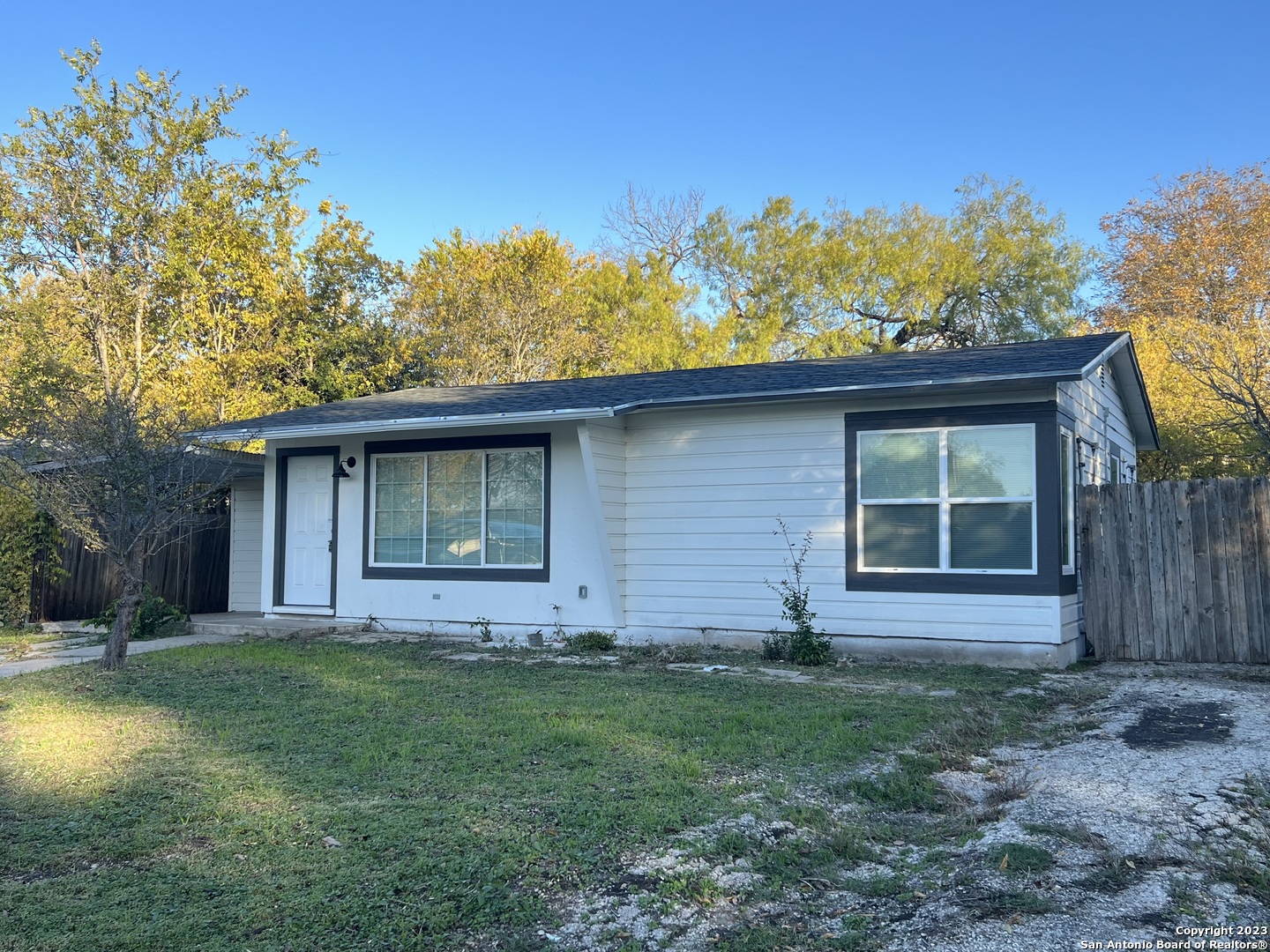419 Byrnes Drive San Antonio TX 78209