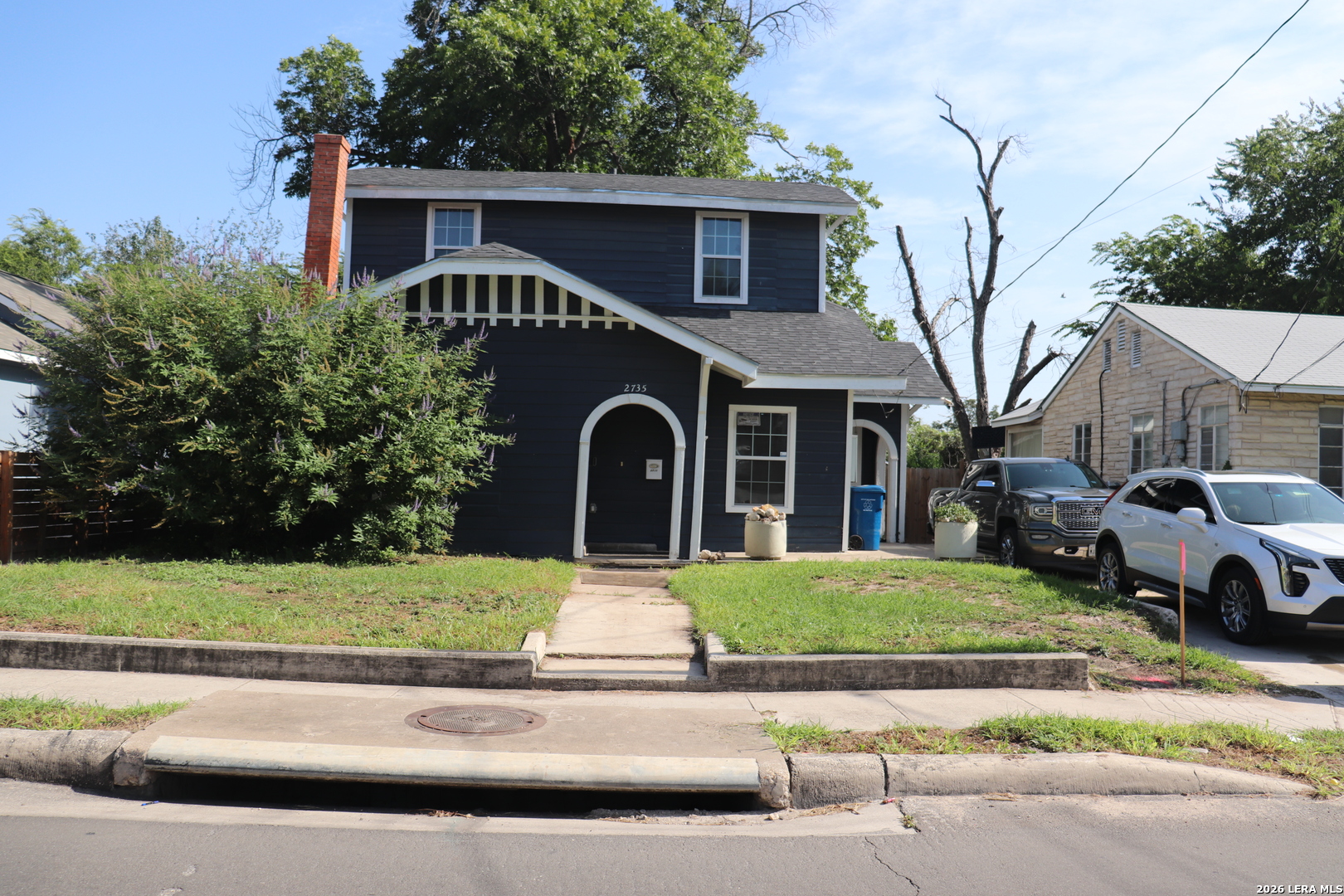 2735 E Houston Street San Antonio TX 78202