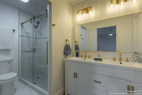 15611 Heimer San Antonio TX 78232