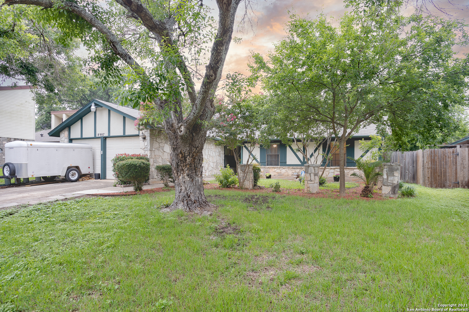 8907 Ridge Hollow Street San Antonio TX 78250