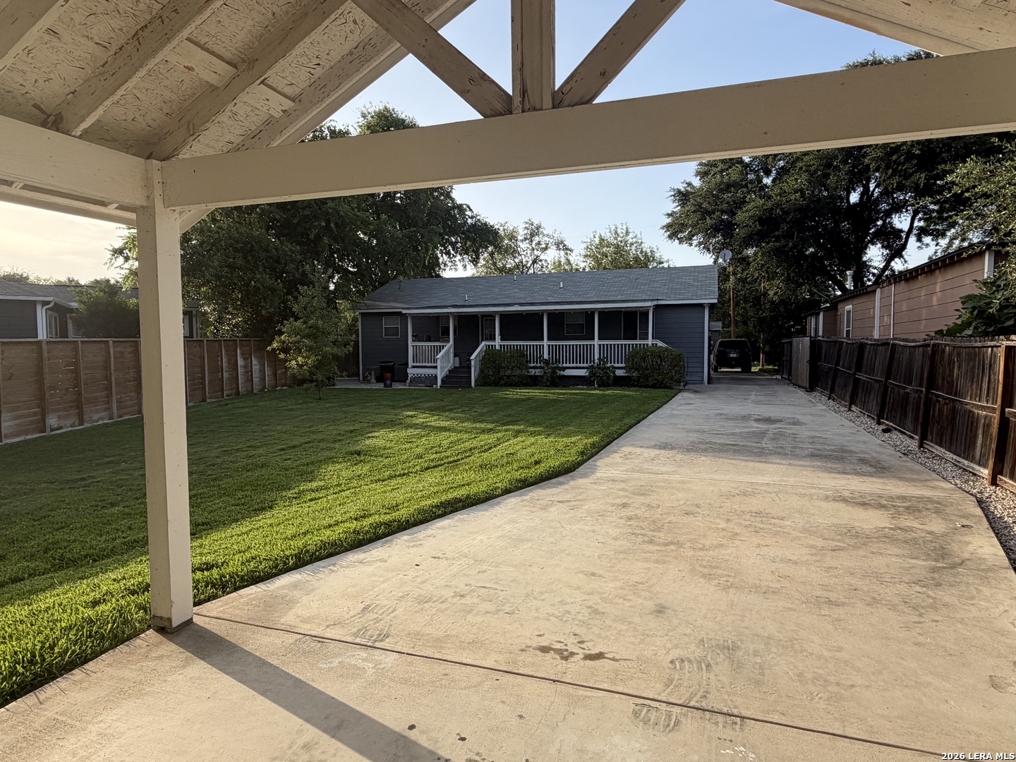 510 N Meadowlane Drive San Antonio TX 78209