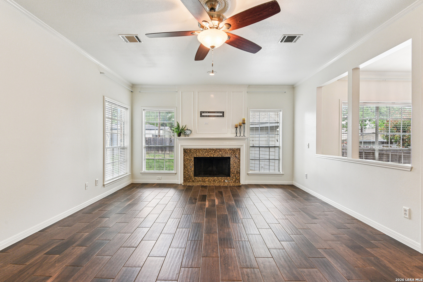 2423 Brighton Oaks San Antonio TX 78231