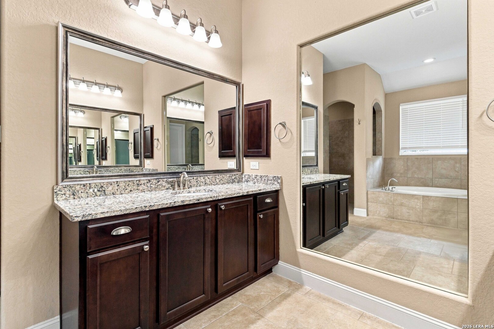 29509 Kearney Ridge Fair Oaks Ranch TX 78015