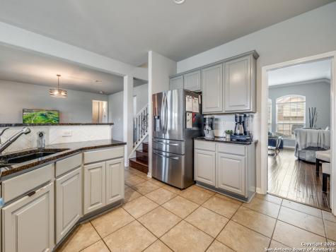 25427 Bunker Drive San Antonio TX 78260