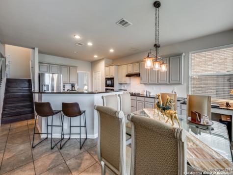 25427 Bunker Drive San Antonio TX 78260