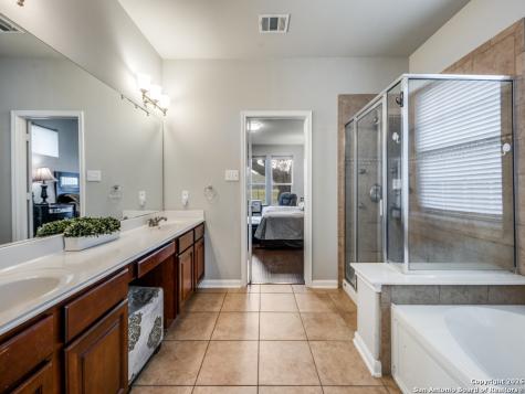 25427 Bunker Drive San Antonio TX 78260