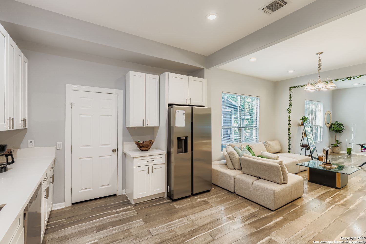 430 Hampshire Avenue San Antonio TX 78210