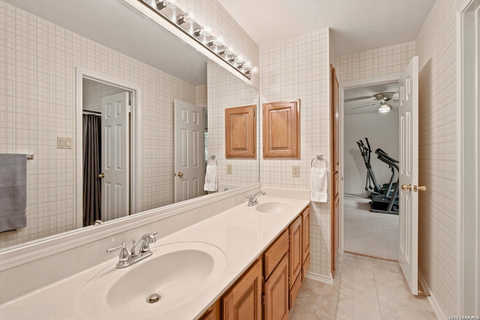 2027 Oak Sound San Antonio TX 78232