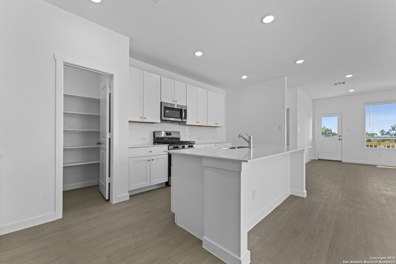 14962 Taradeau San Antonio TX 78254