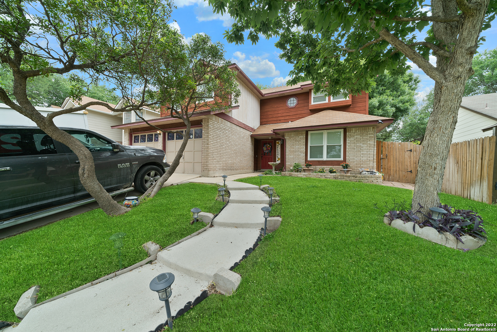 6318 Scrub Jay San Antonio TX 78240