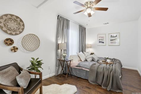 2543 W Mulberry San Antonio TX 78228