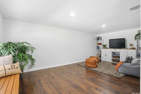 2543 W Mulberry San Antonio TX 78228