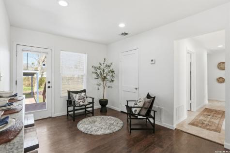 2543 W Mulberry San Antonio TX 78228