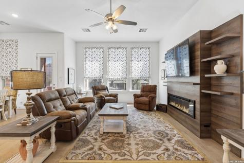 2913 Edinburgh Park Bulverde TX 78163