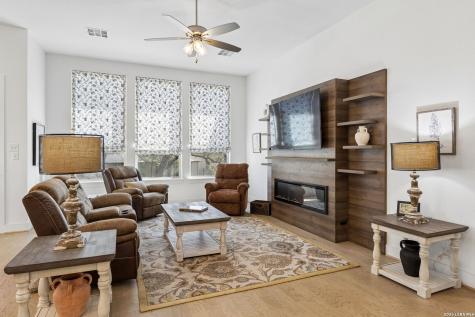 2913 Edinburgh Park Bulverde TX 78163