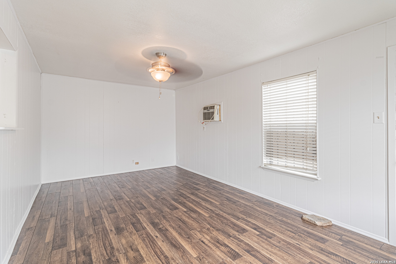 406 Bradford Avenue San Antonio TX 78228