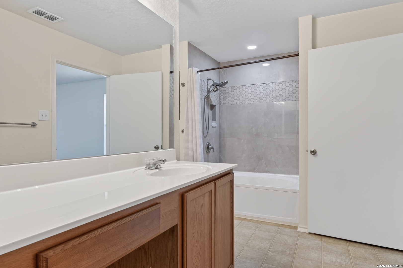 409 Hinge Loop Cibolo TX 78108