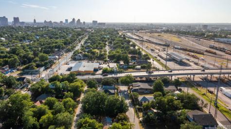 1322 Sherman San Antonio TX 78202