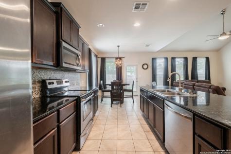 2147 Flintshire Drive New Braunfels TX 78130