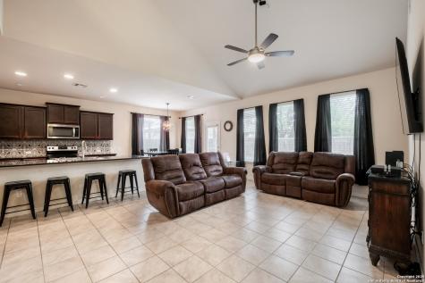 2147 Flintshire Drive New Braunfels TX 78130