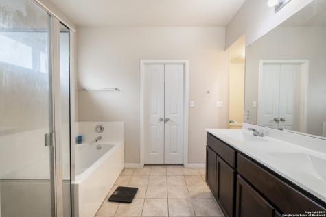 2147 Flintshire Drive New Braunfels TX 78130