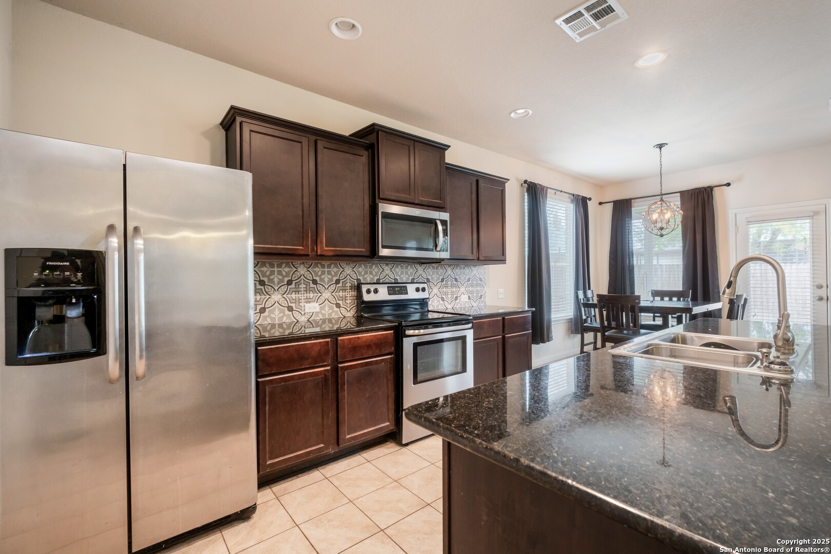 2147 Flintshire Drive New Braunfels TX 78130
