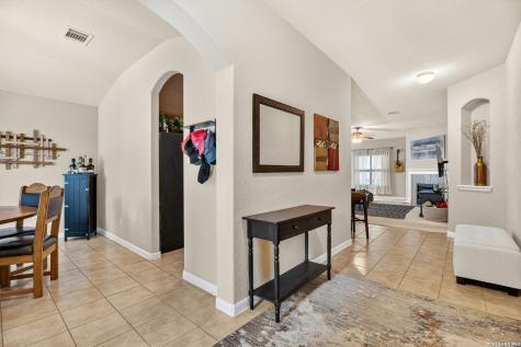 25631 Spirea San Antonio TX 78261
