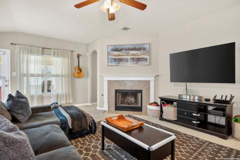 25631 Spirea San Antonio TX 78261