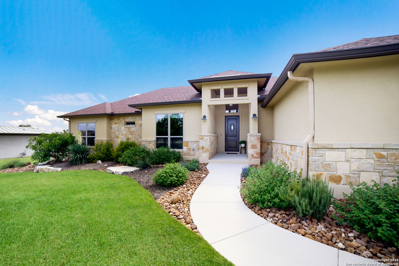 1242 Game Trail New Braunfels TX 78132