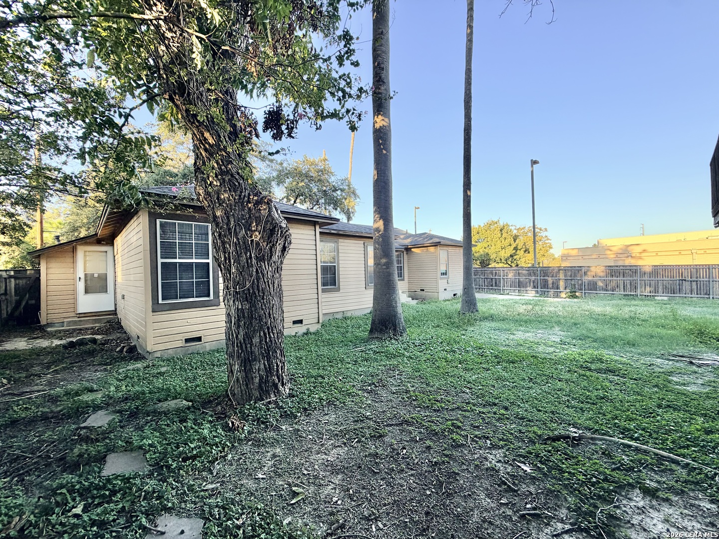 2012 Fresno San Antonio TX 78201