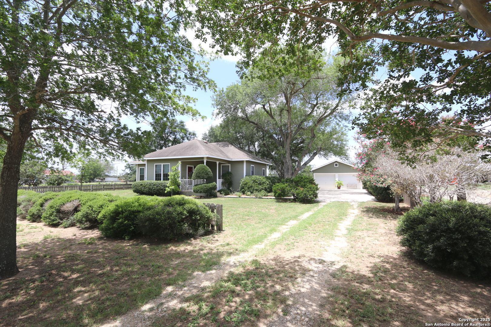 6359 Cooksey Road Adkins TX 78101
