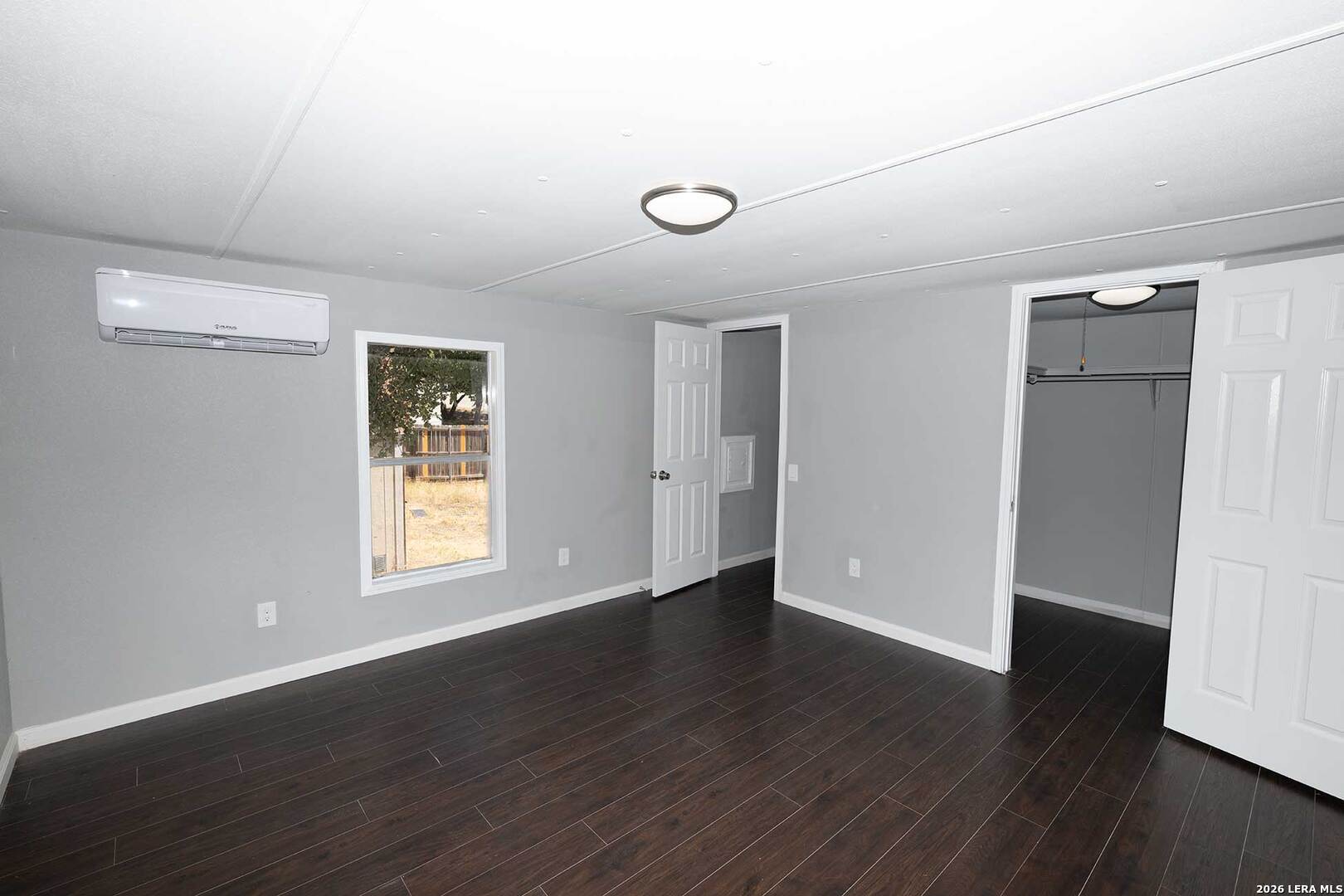 393 Deer Valley Street San Antonio TX 78133