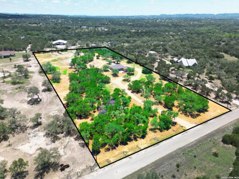 342 Chipman Court Bandera TX 78003