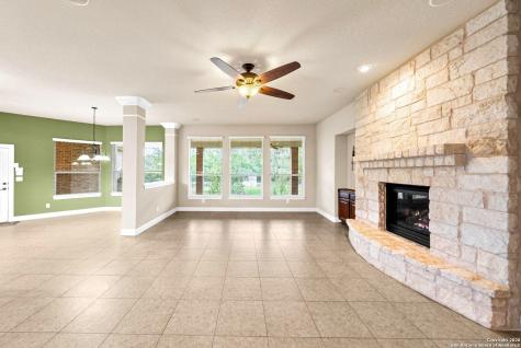 10811 Zedernholz Run New Braunfels TX 78132